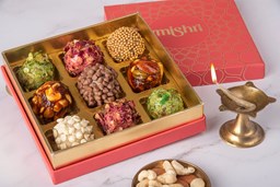 Picture of Golden Glow Gift Box [MS-08]